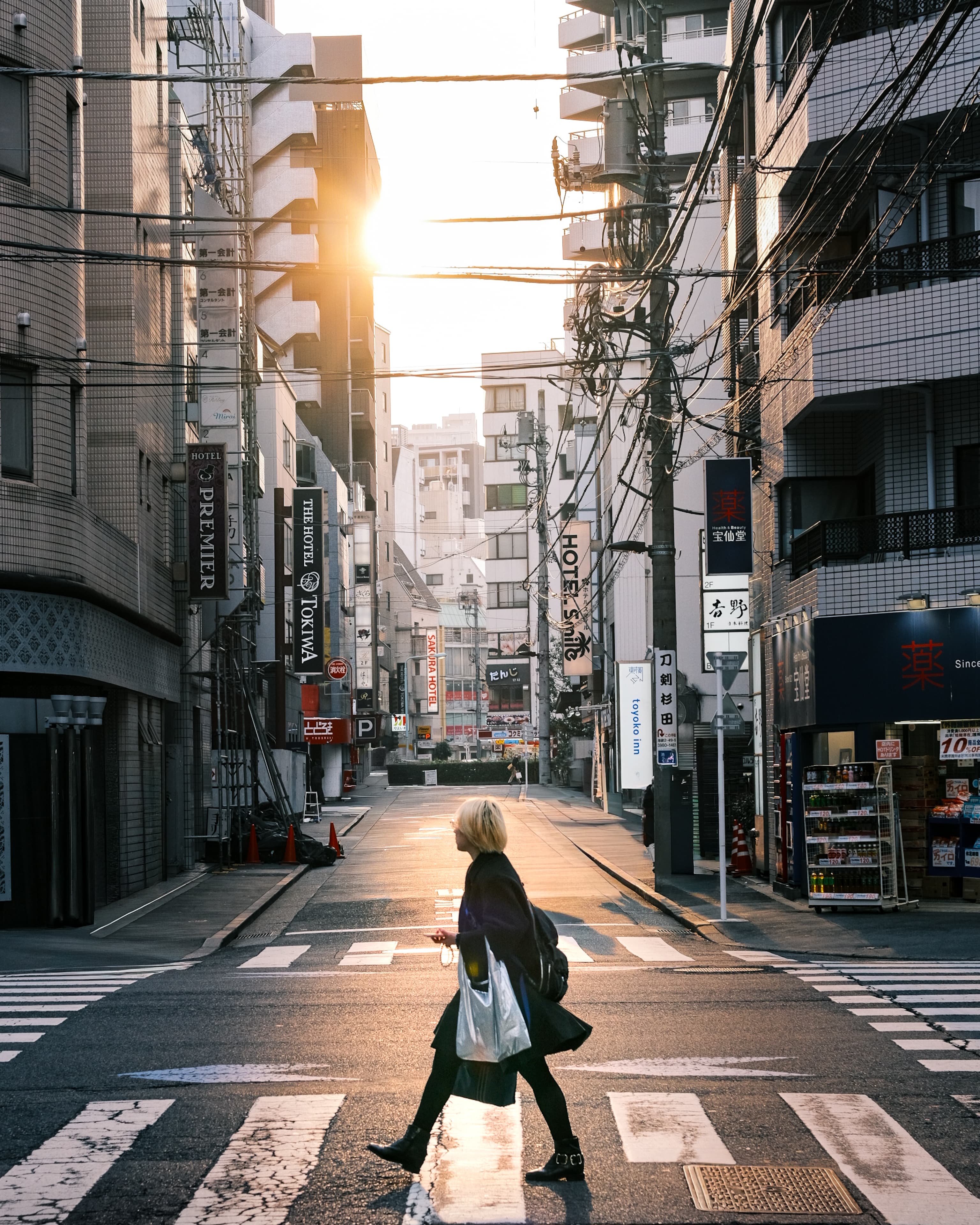 Japan between Lights & Shadows 18